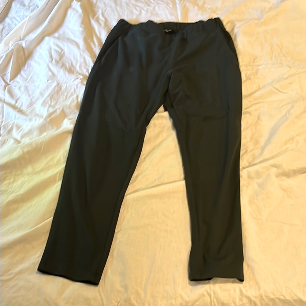 Women’s Green Pants